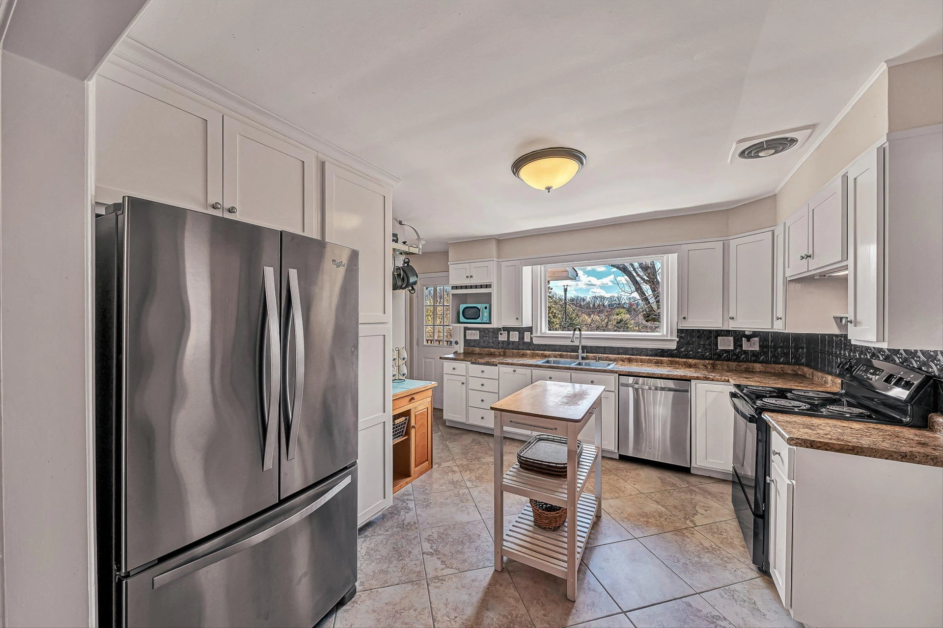 2718 Wilshire AVE SW - Photo 10