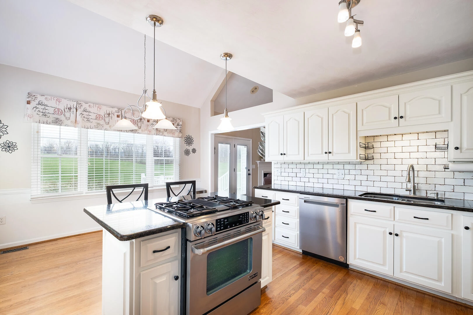 395 Sommersby LN - Photo 31