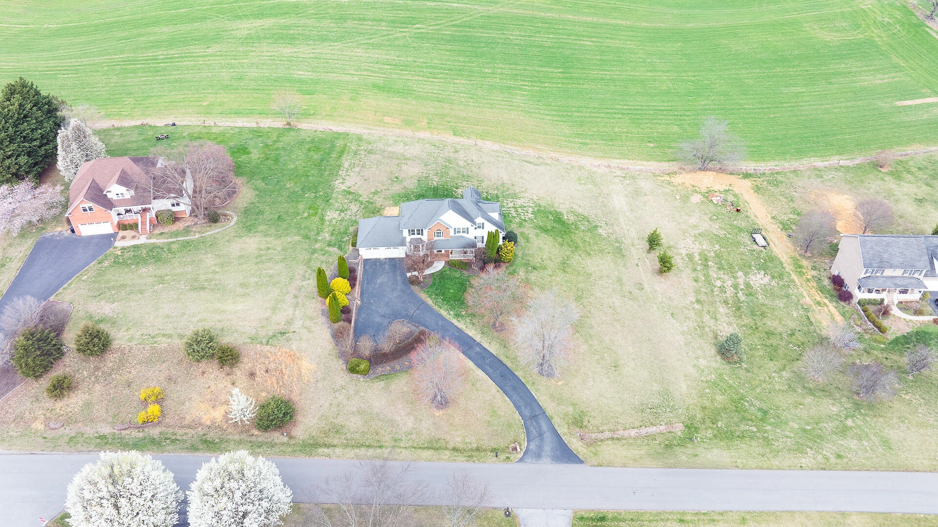 395 Sommersby LN - Photo 75