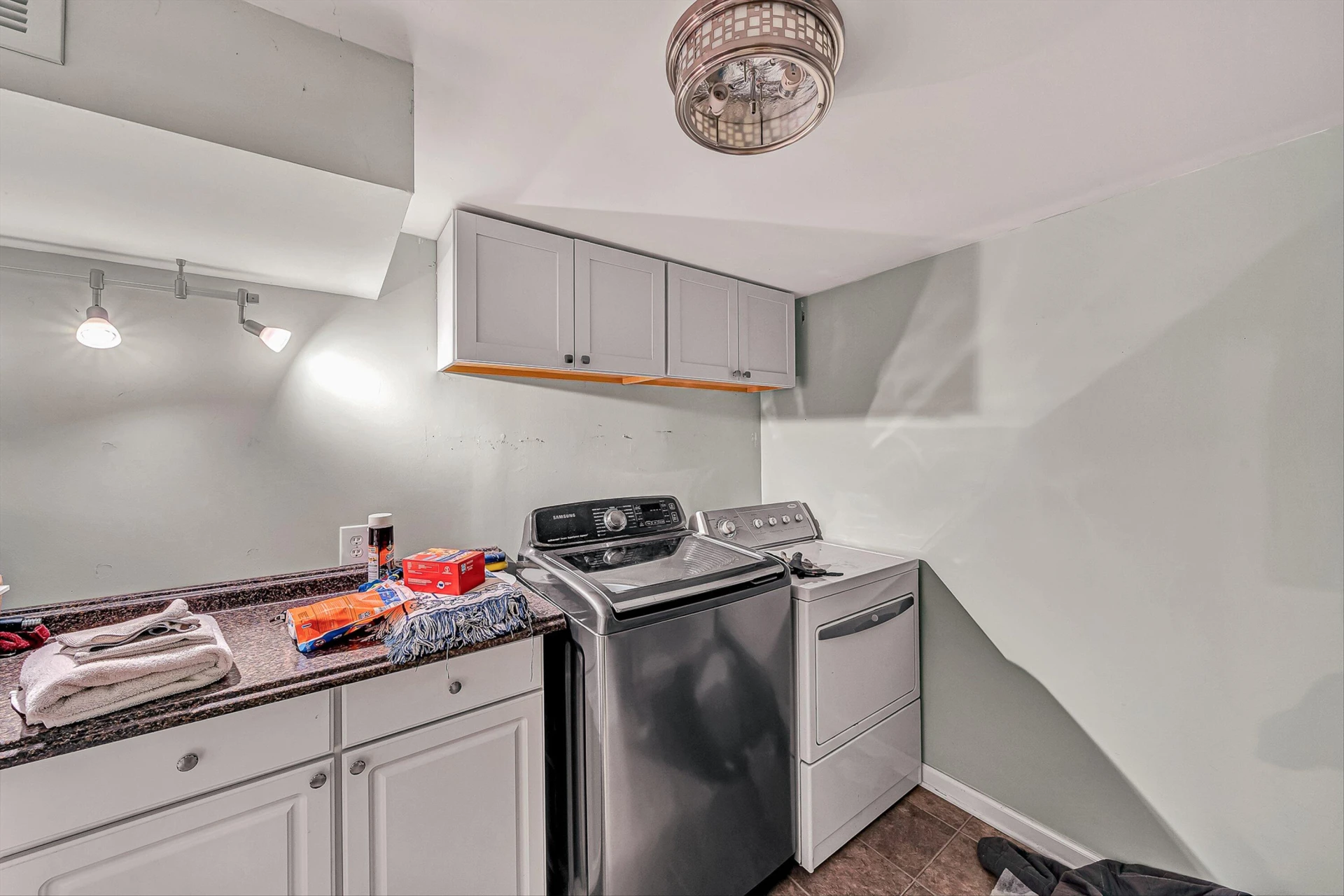 649 Boon ST - Photo 27