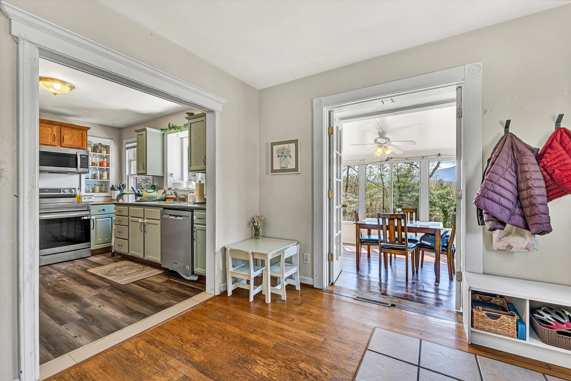 3321 Ledgewood AVE - Photo 10