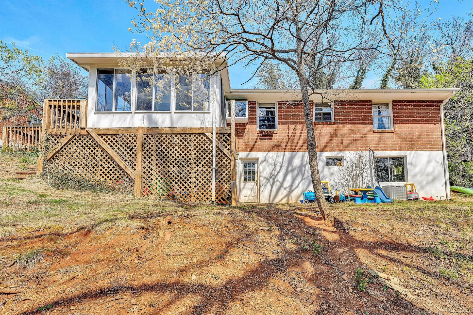 3321 Ledgewood AVE - Photo 31