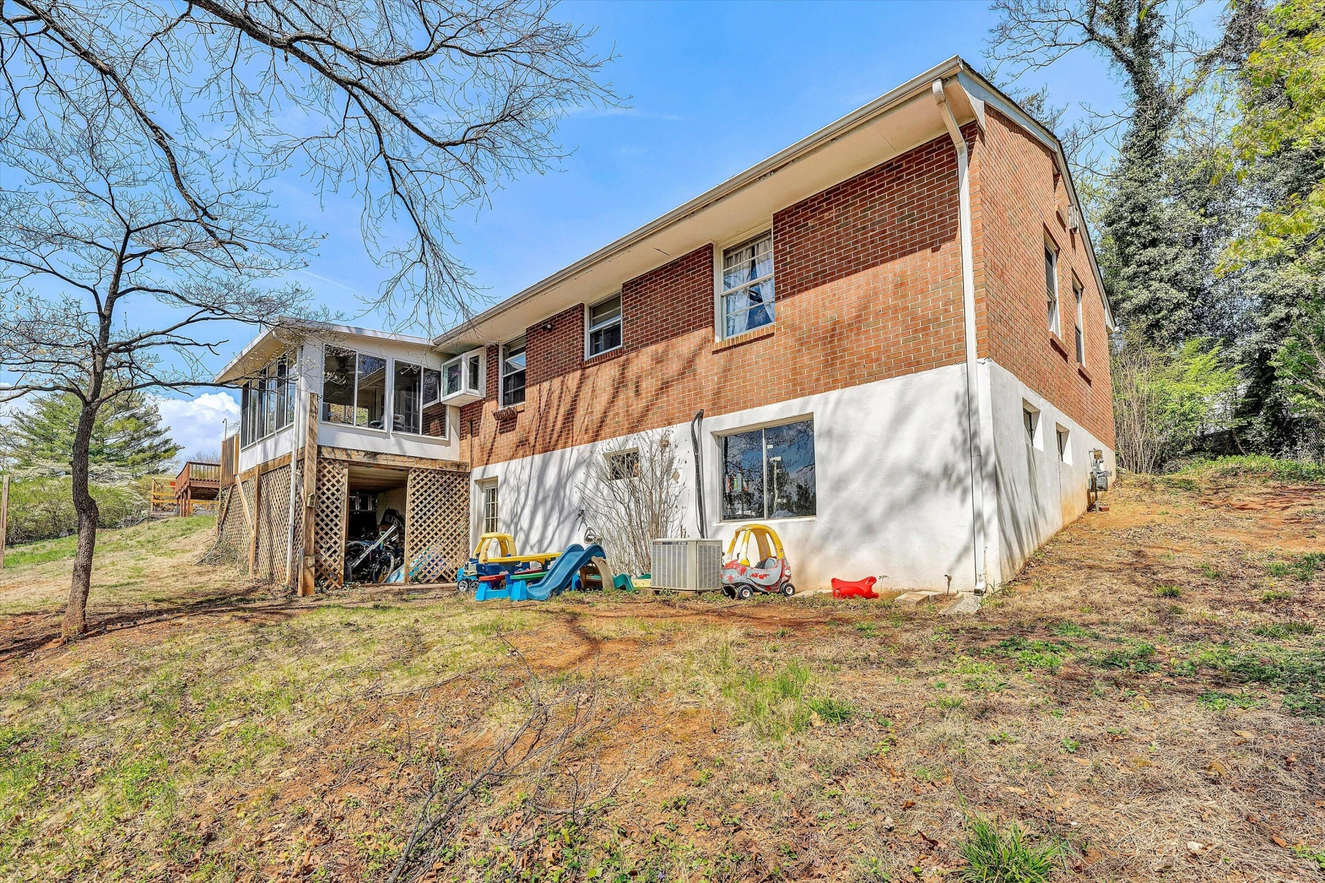 3321 Ledgewood AVE - Photo 32