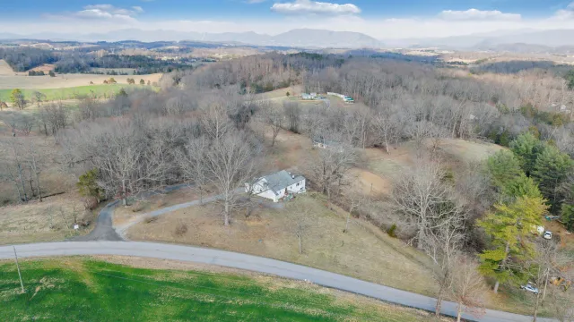 3770 Blue Ridge Tpke, Fincastle, VA, 24090