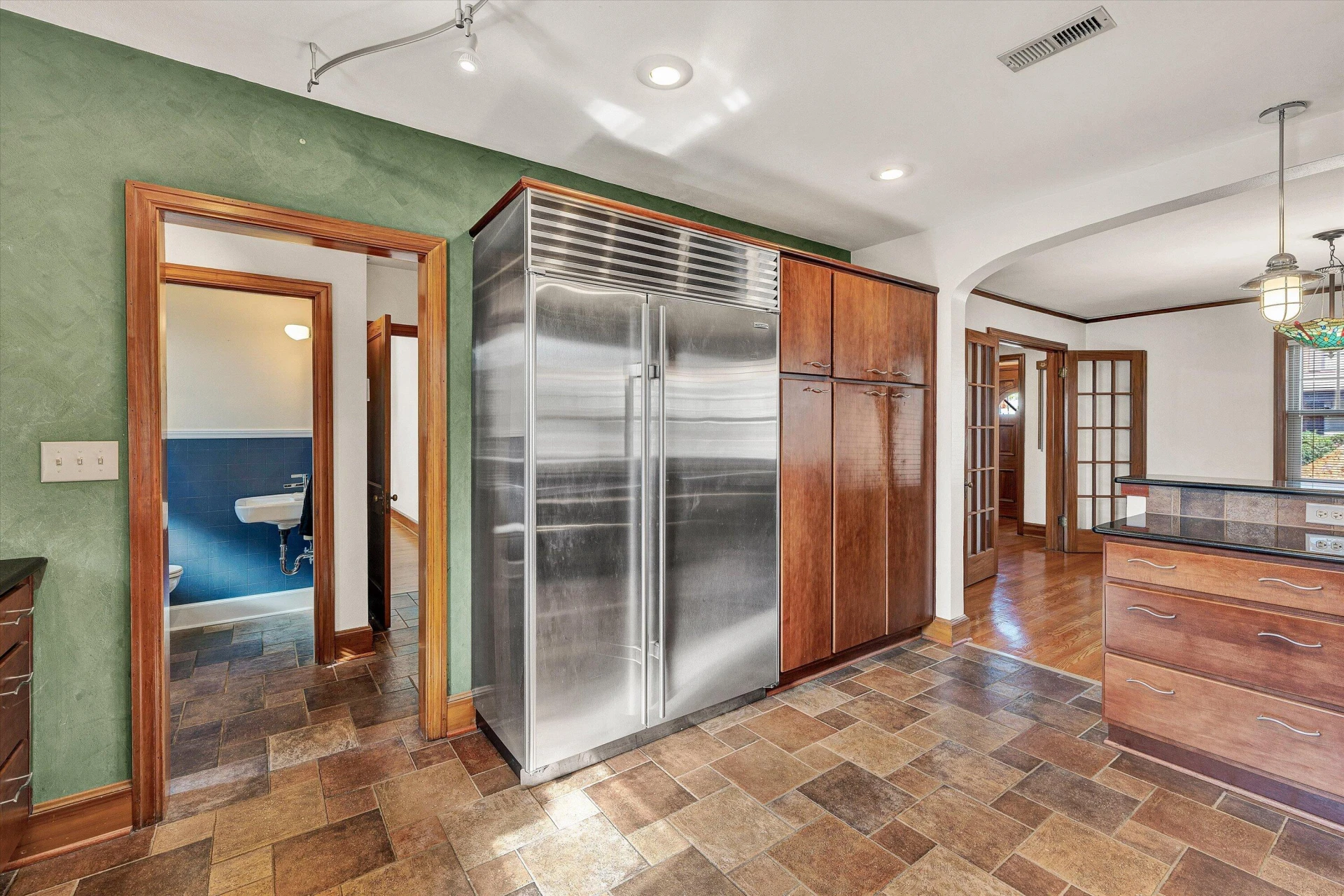 2903 Huntington BLVD NW - Photo 22