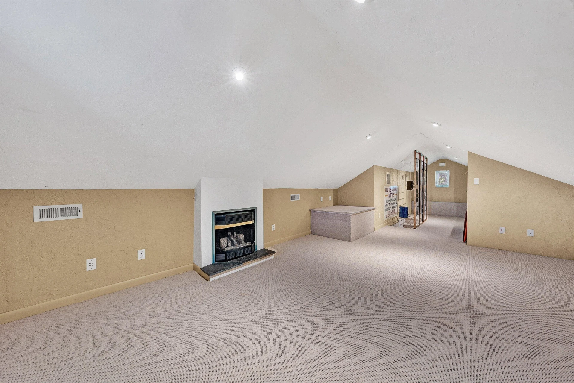 2903 Huntington BLVD NW - Photo 40