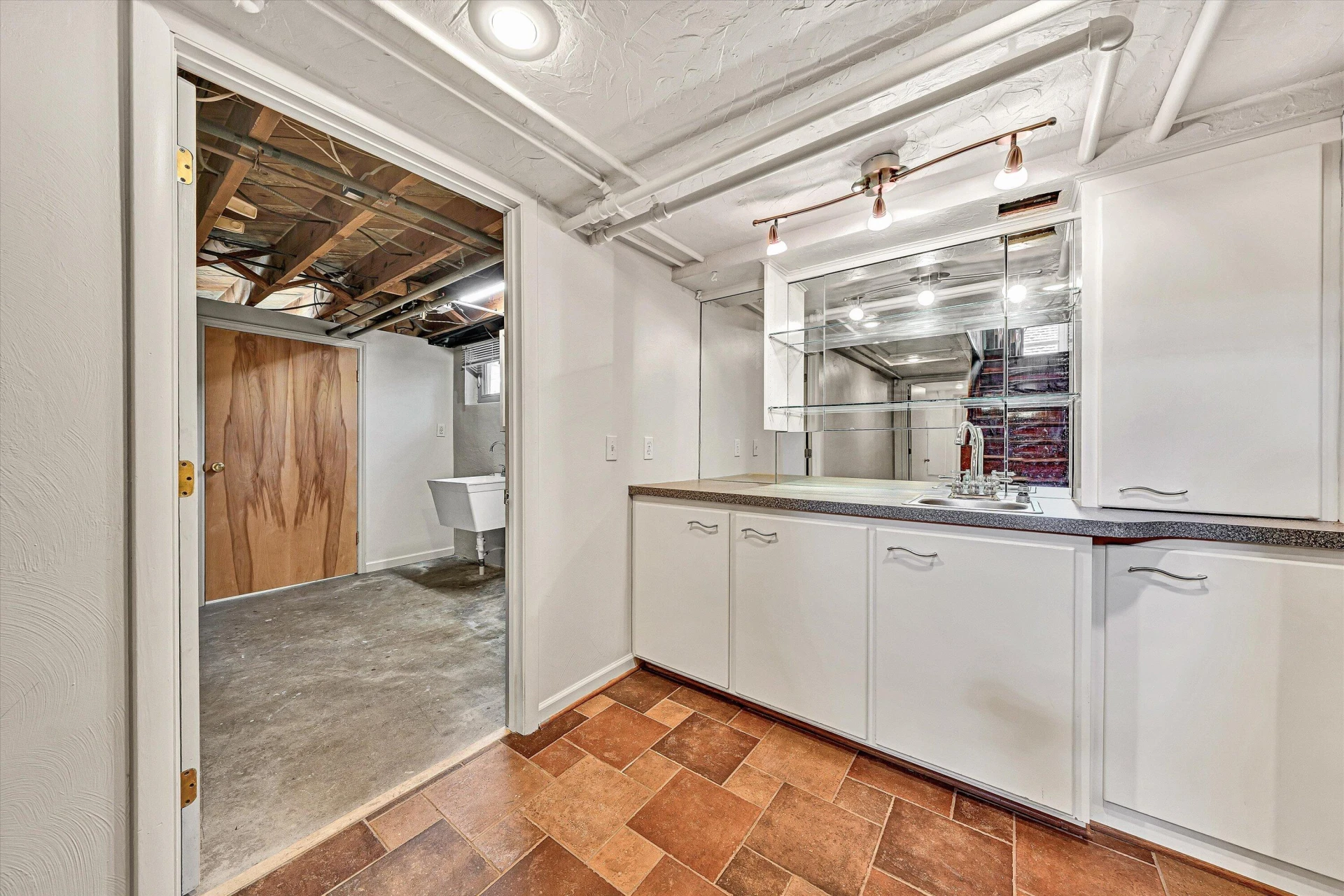 2903 Huntington BLVD NW - Photo 41