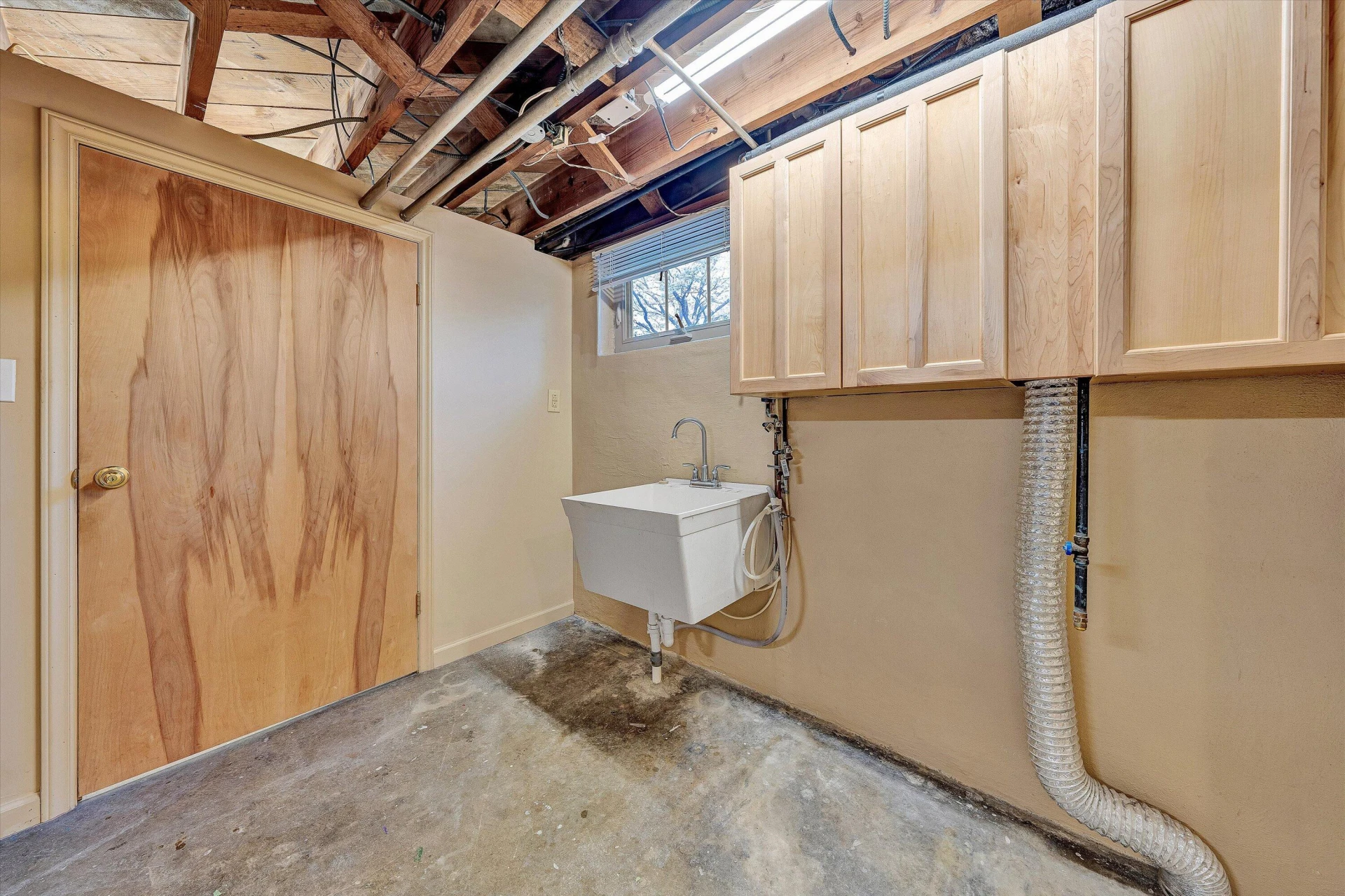 2903 Huntington BLVD NW - Photo 43