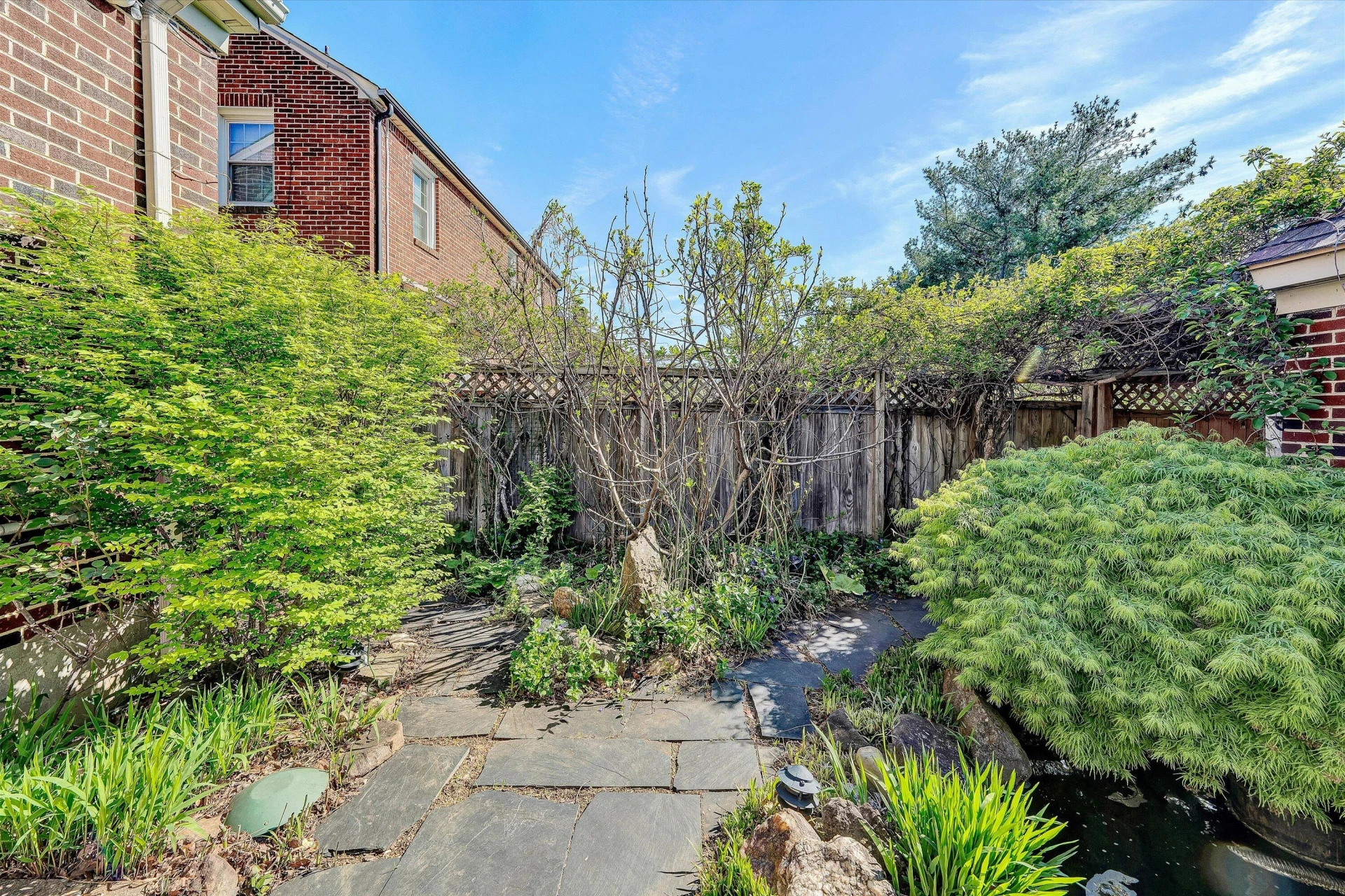 2903 Huntington BLVD NW - Photo 52