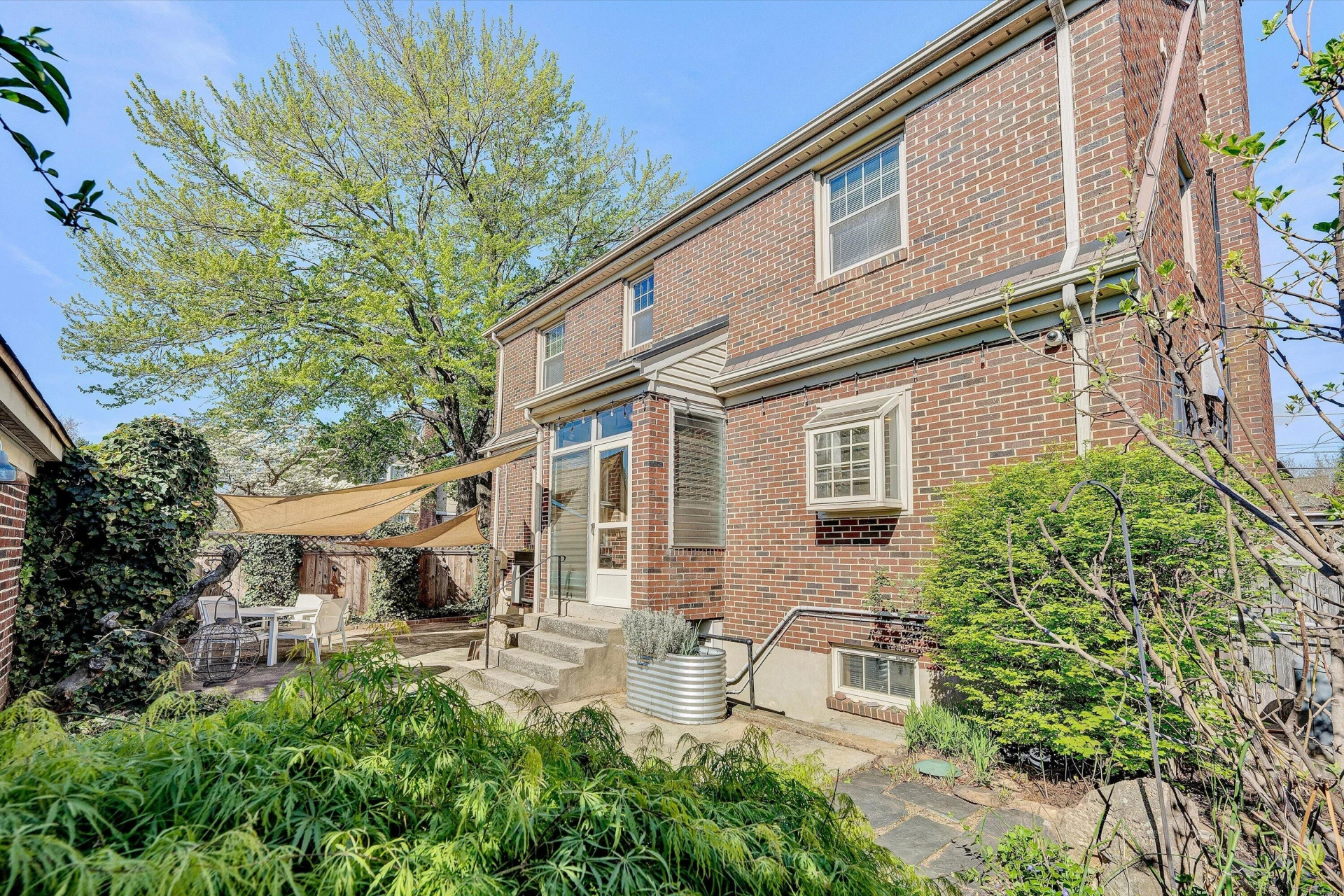 2903 Huntington BLVD NW - Photo 54