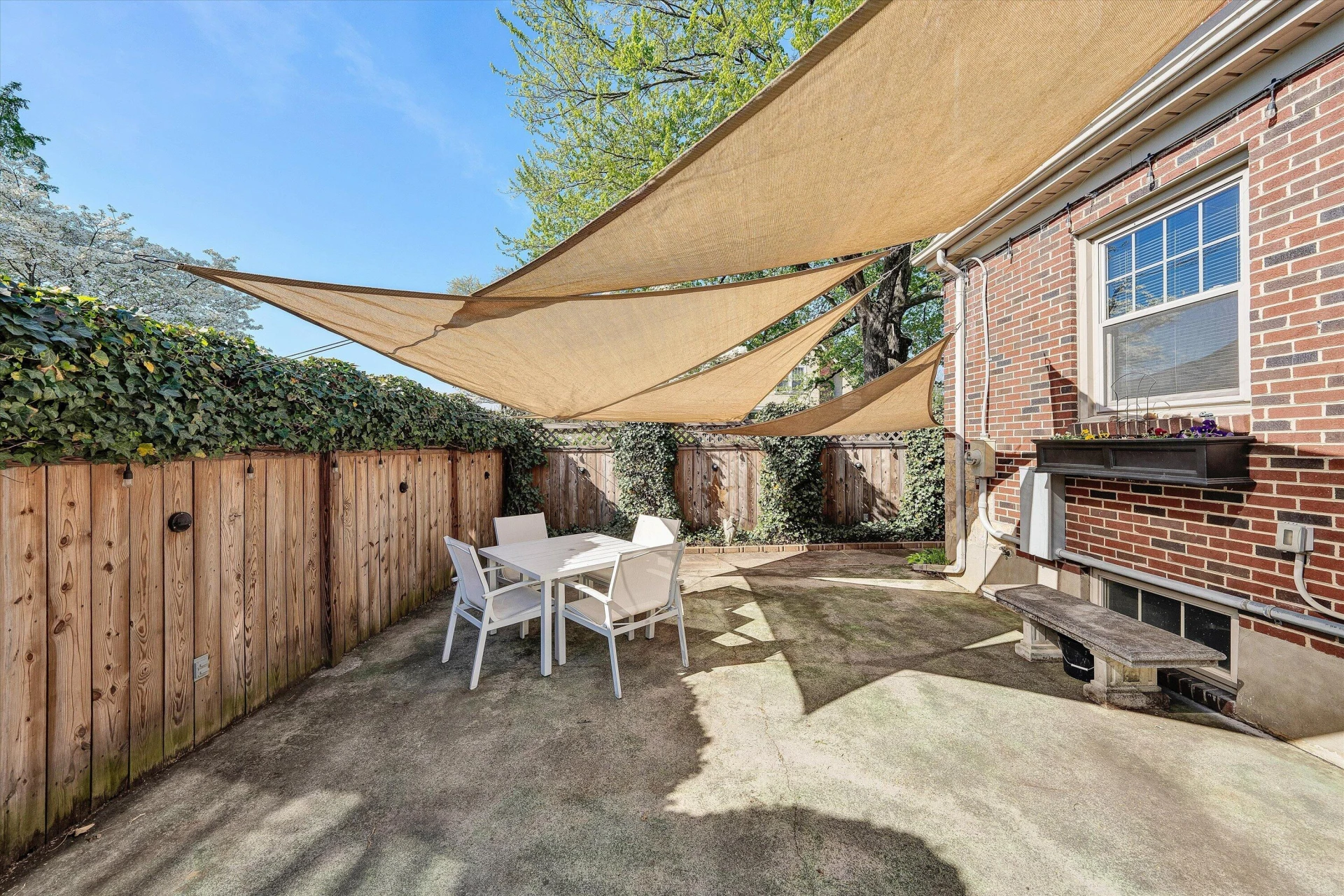 2903 Huntington BLVD NW - Photo 88