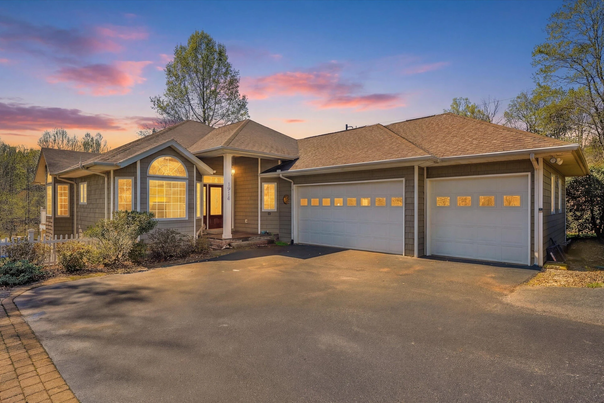 1914 Buccaneer RD - Photo 105