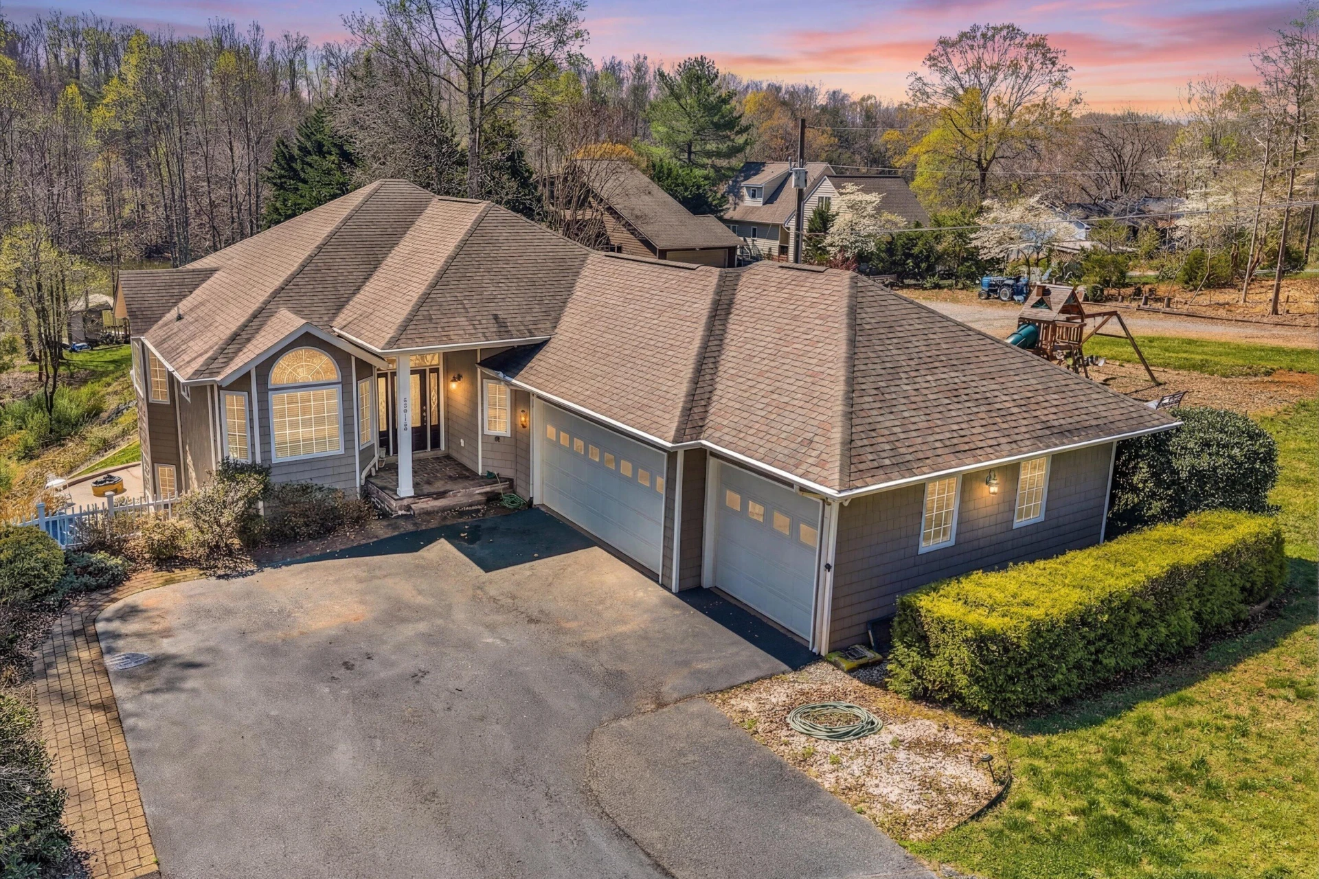 1914 Buccaneer RD - Photo 106