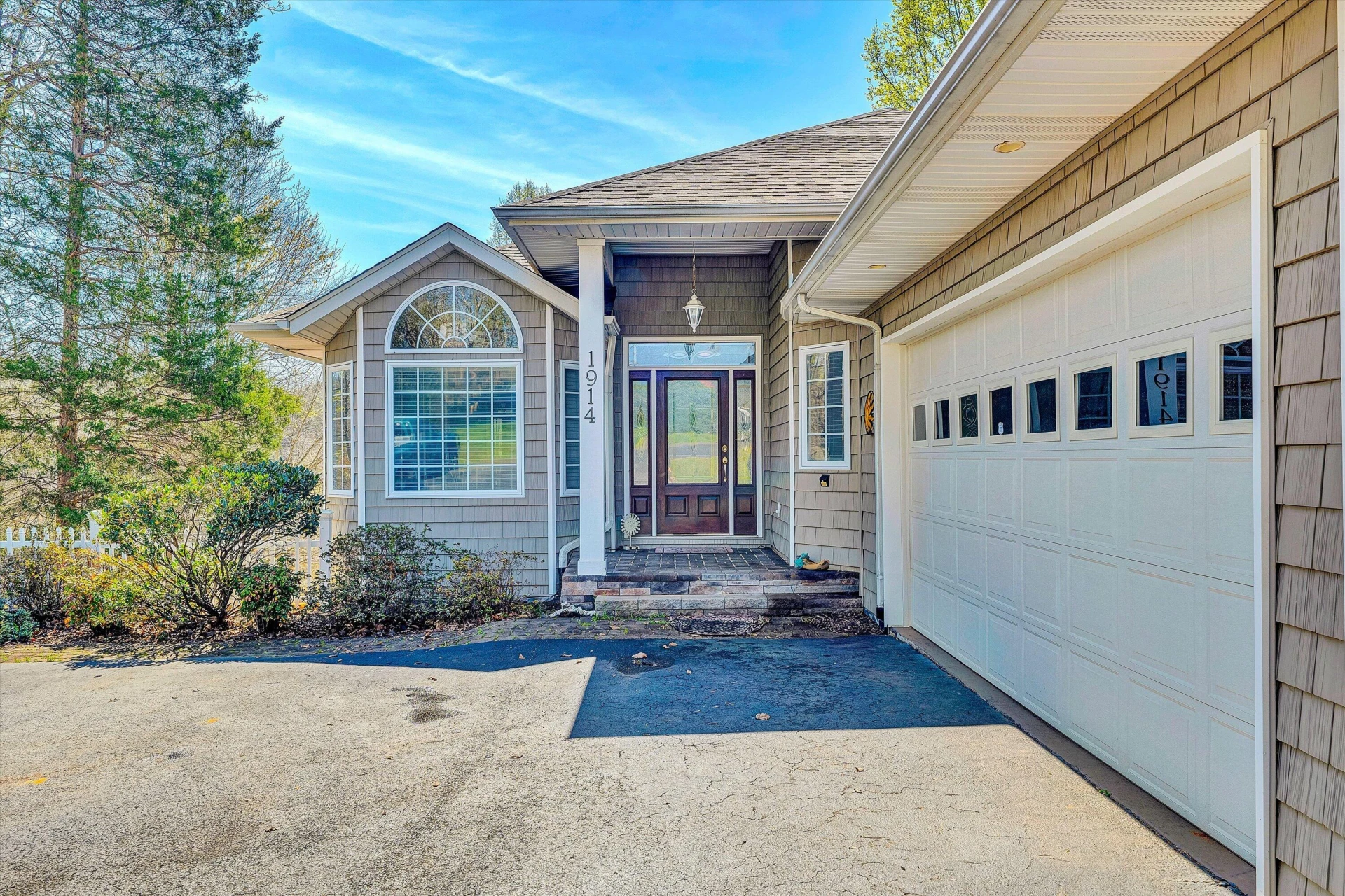 1914 Buccaneer RD - Photo 109