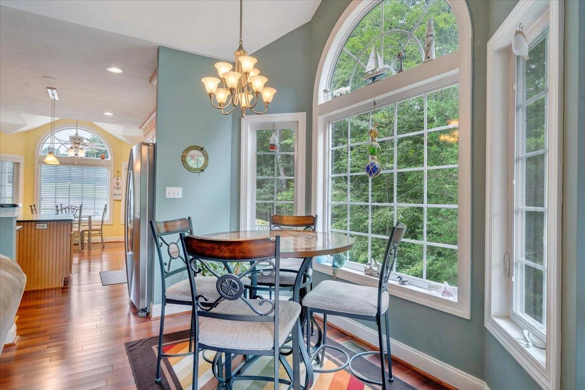 1914 Buccaneer RD - Photo 21