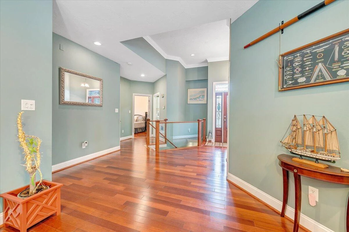 1914 Buccaneer RD - Photo 33