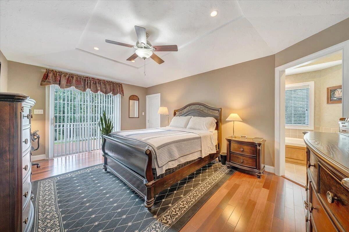 1914 Buccaneer RD - Photo 39