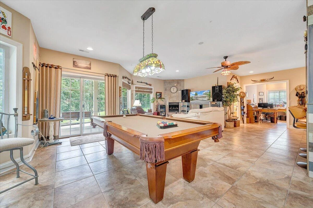 1914 Buccaneer RD - Photo 62