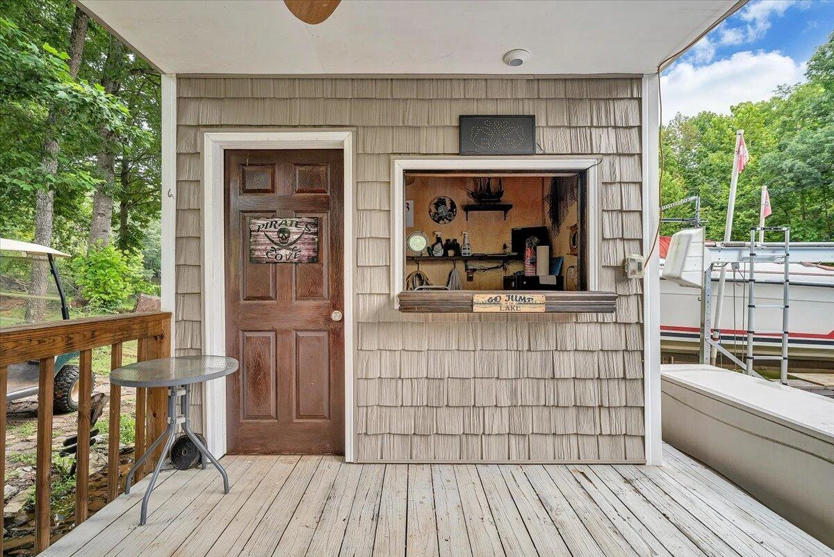 1914 Buccaneer RD - Photo 71