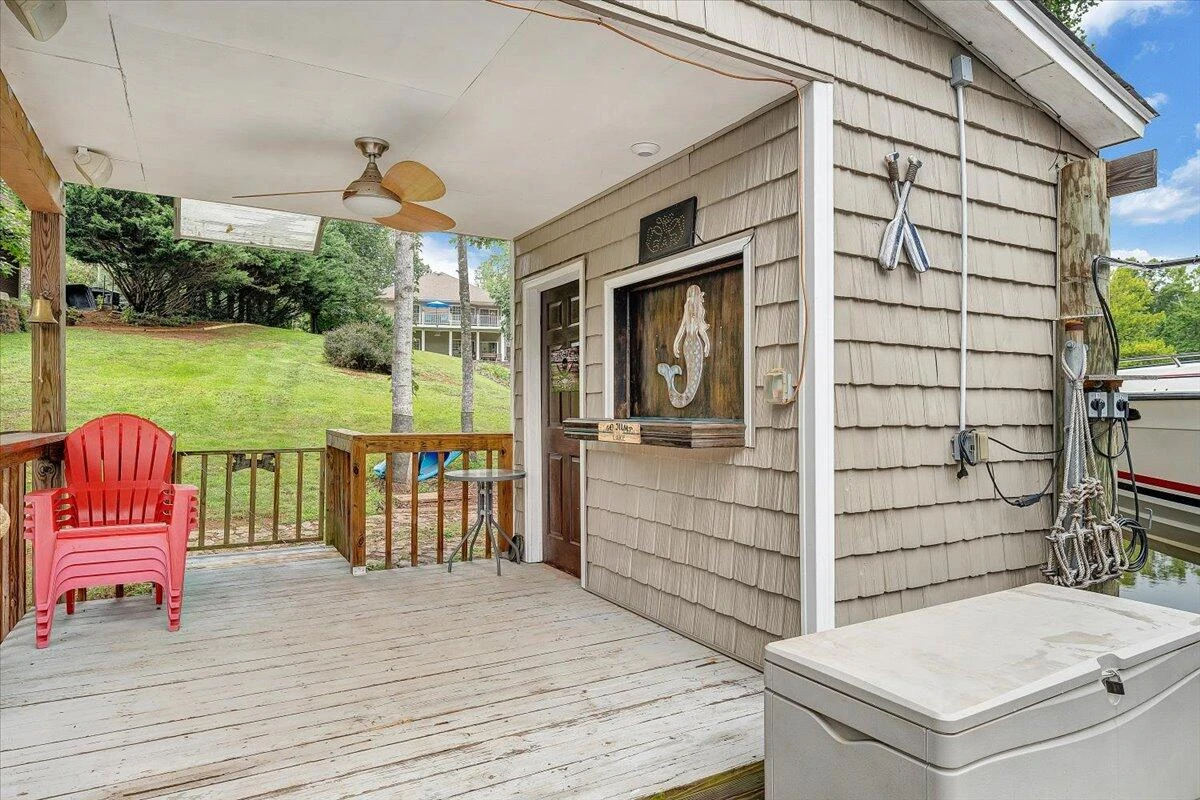 1914 Buccaneer RD - Photo 75