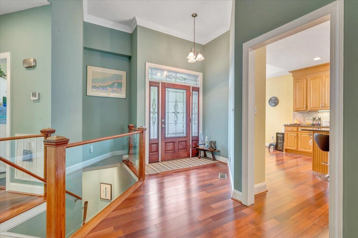 1914 Buccaneer RD - Photo 8