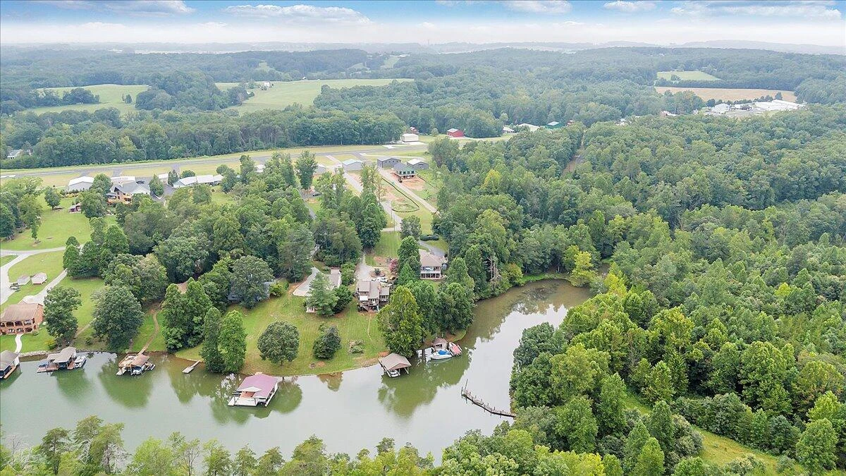 1914 Buccaneer RD - Photo 81