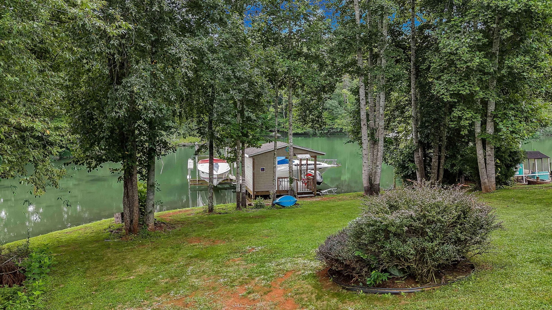 1914 Buccaneer RD - Photo 88