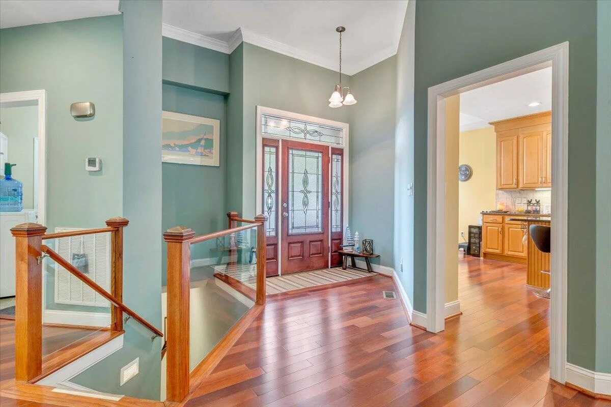 1914 Buccaneer RD - Photo 9