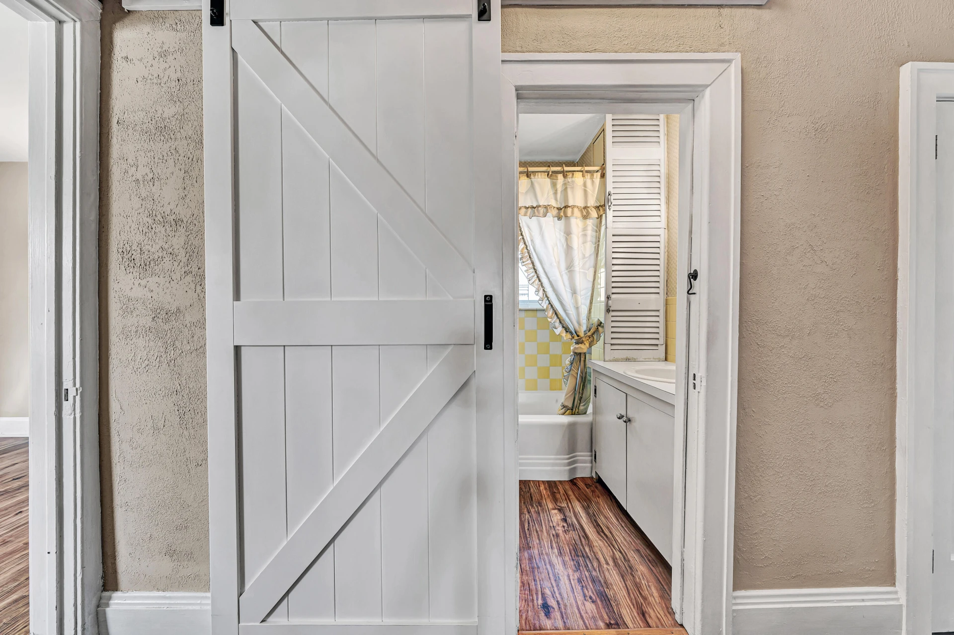 1508 Orchard DR - Photo 21