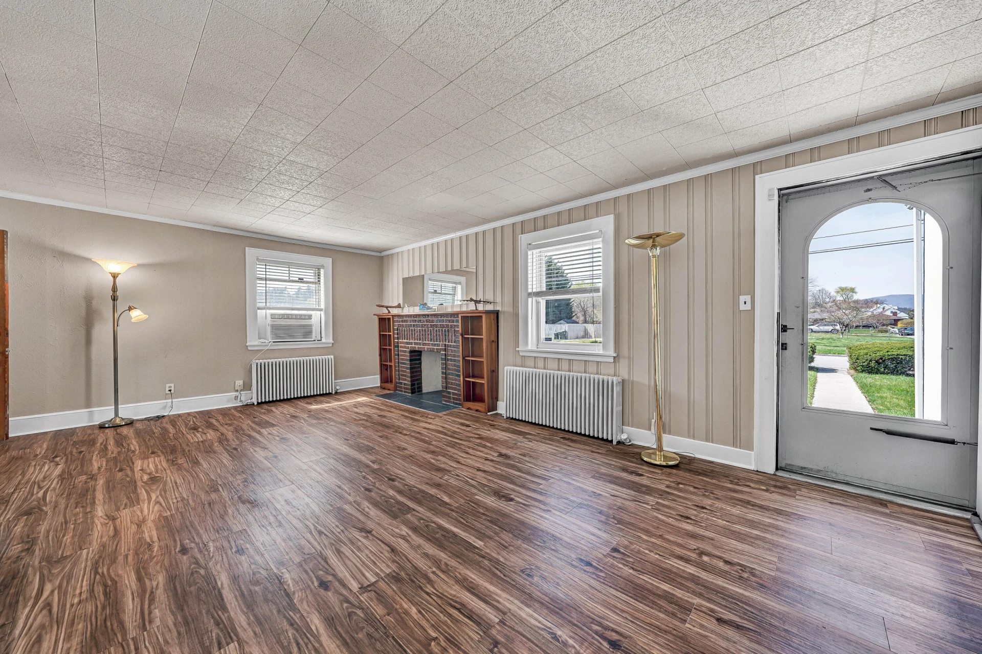 1508 Orchard DR - Photo 5