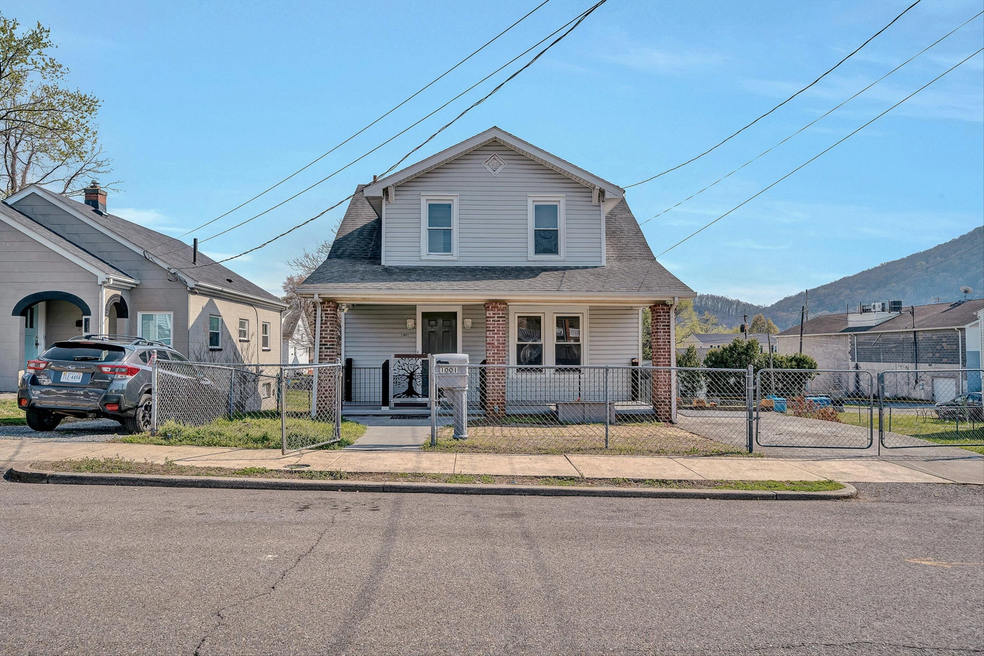 1001 Woodrow AVE SE - Photo 39