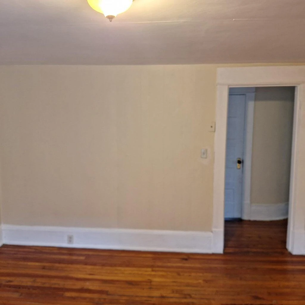 515 Albemarle AVE SE - Photo 5