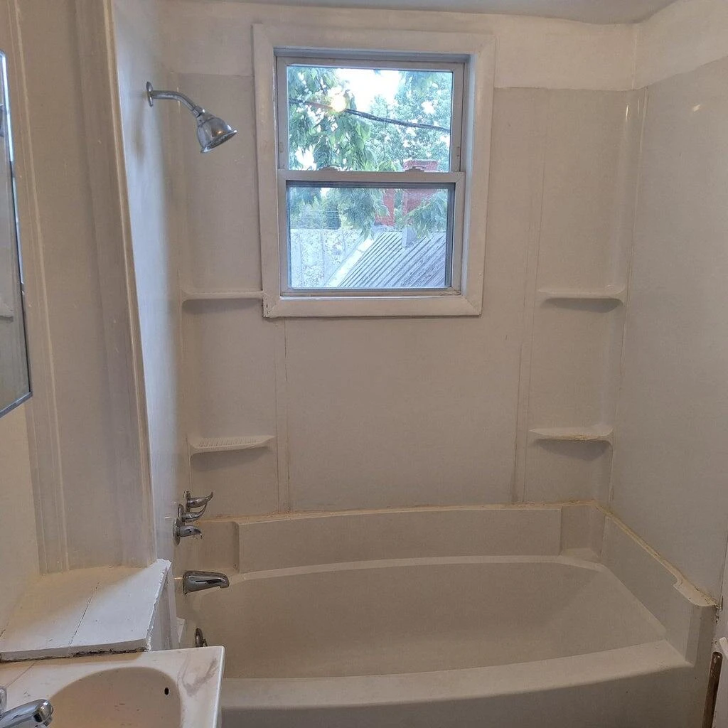 515 Albemarle AVE SE - Photo 7