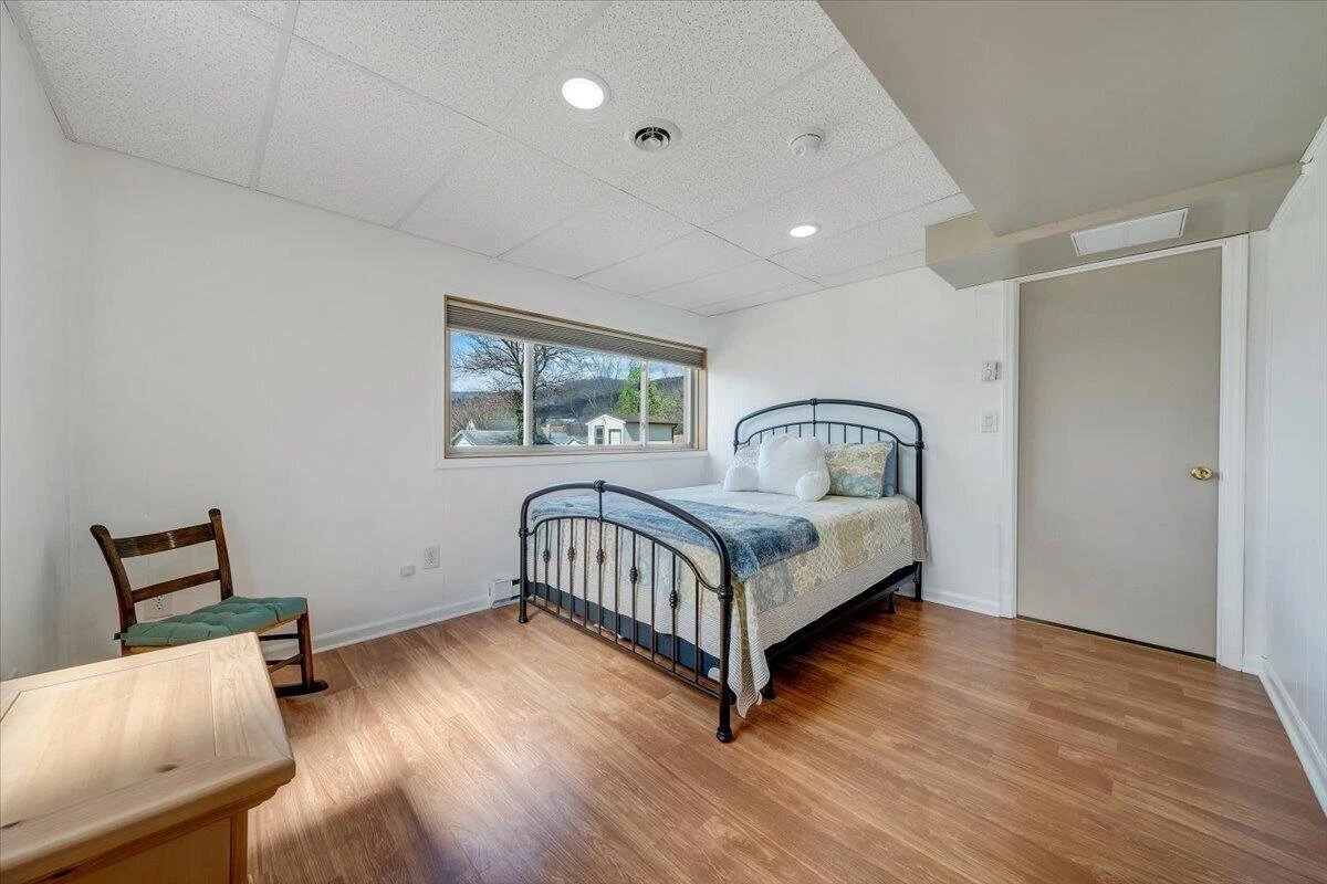 403 Lake AVE - Photo 34