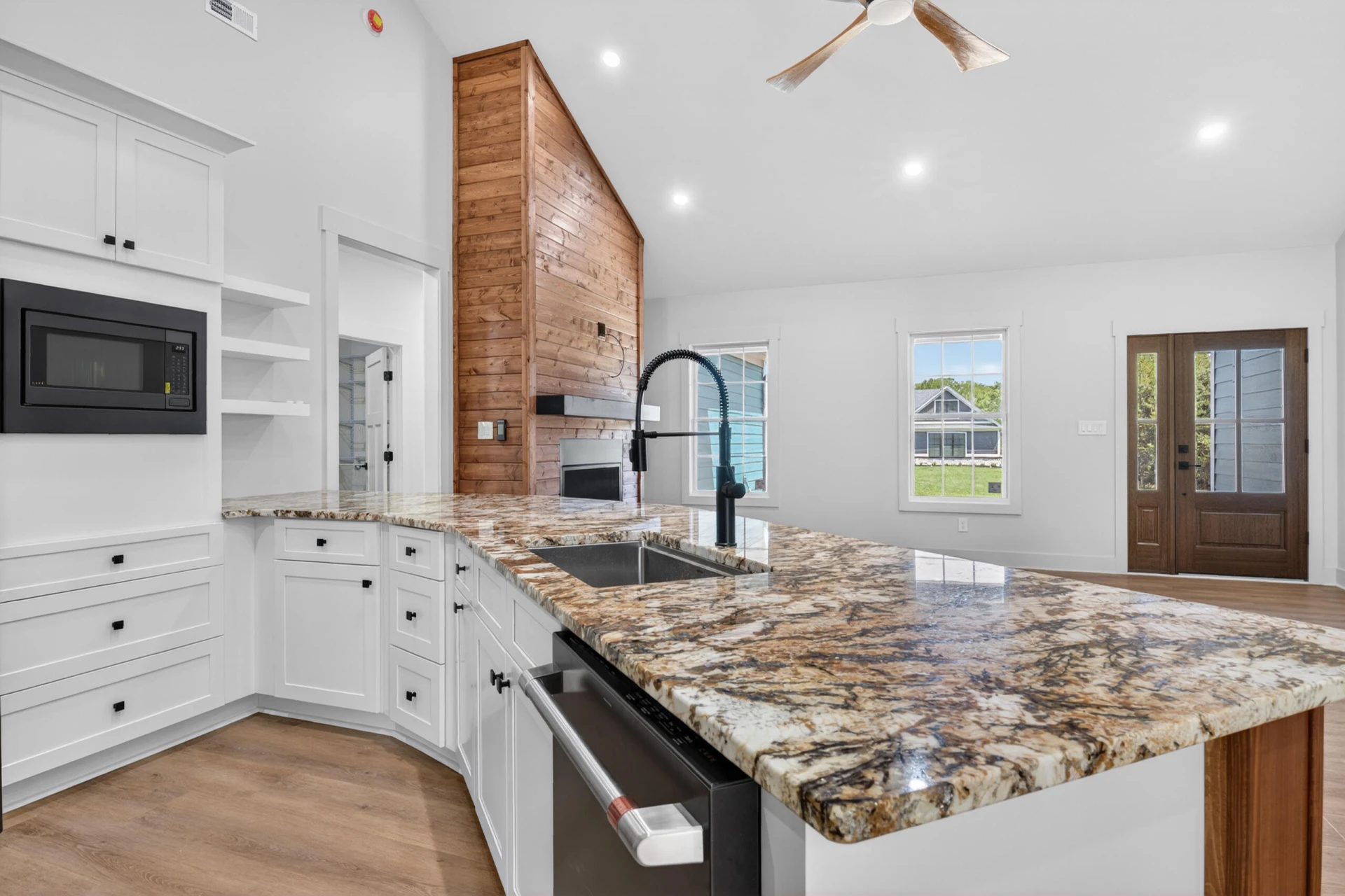 1131 Golf View CT - Photo 16