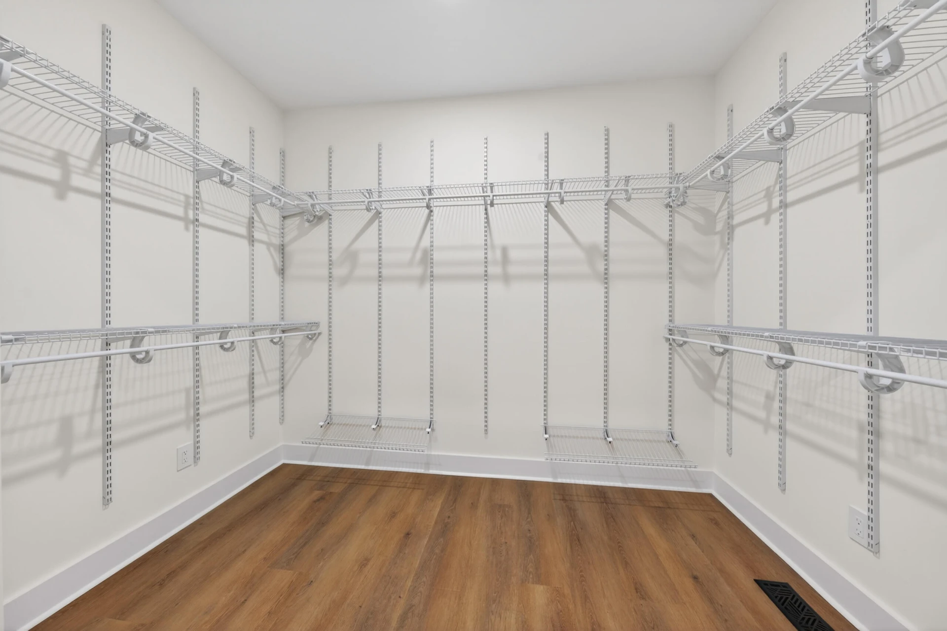 1131 Golf View CT - Photo 21
