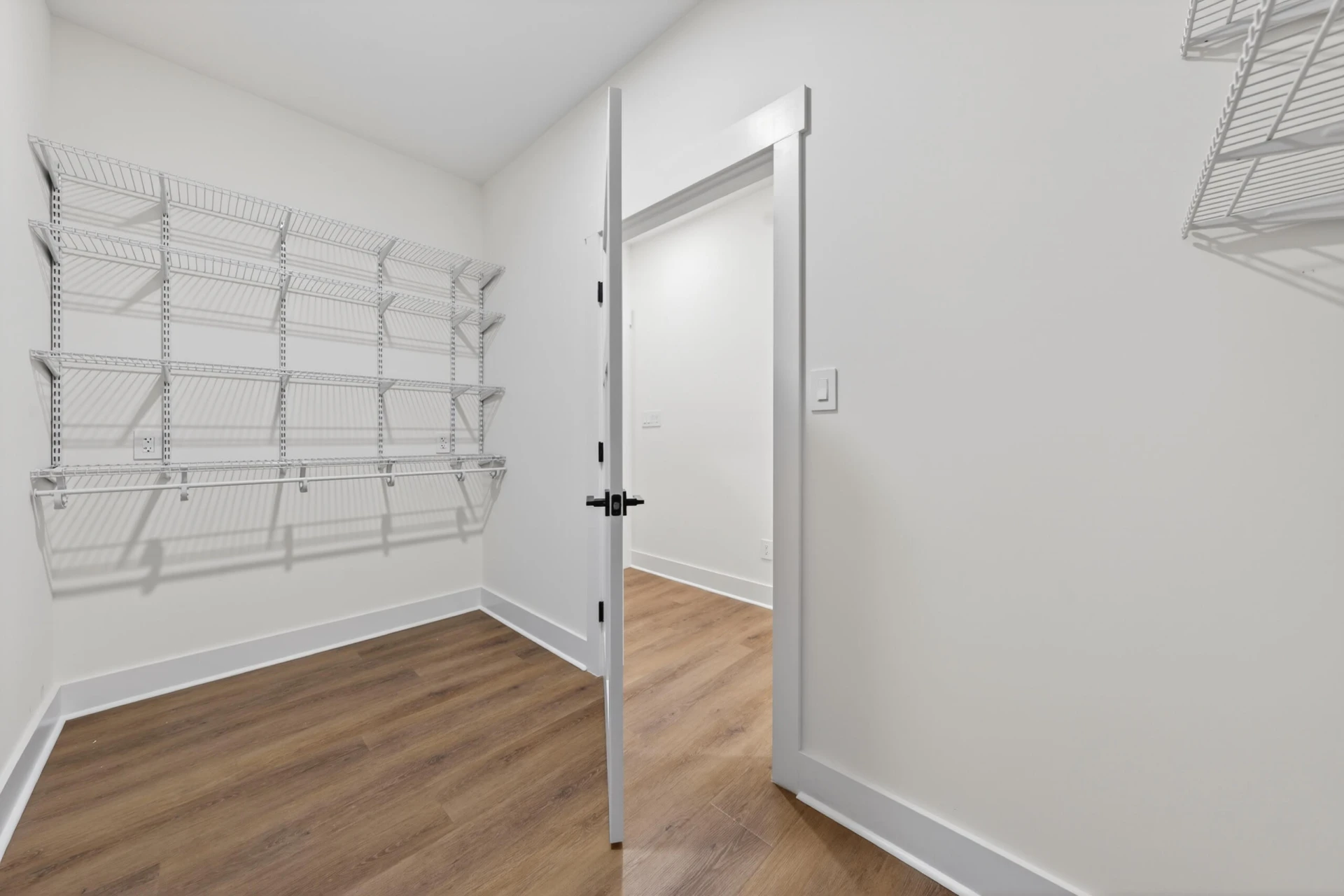 1131 Golf View CT - Photo 30