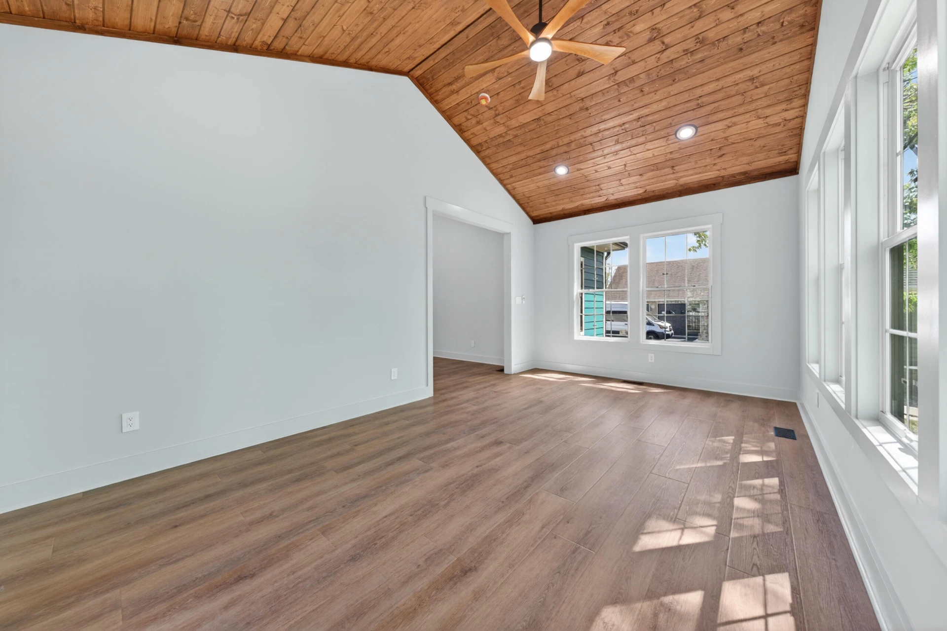 1131 Golf View CT - Photo 48