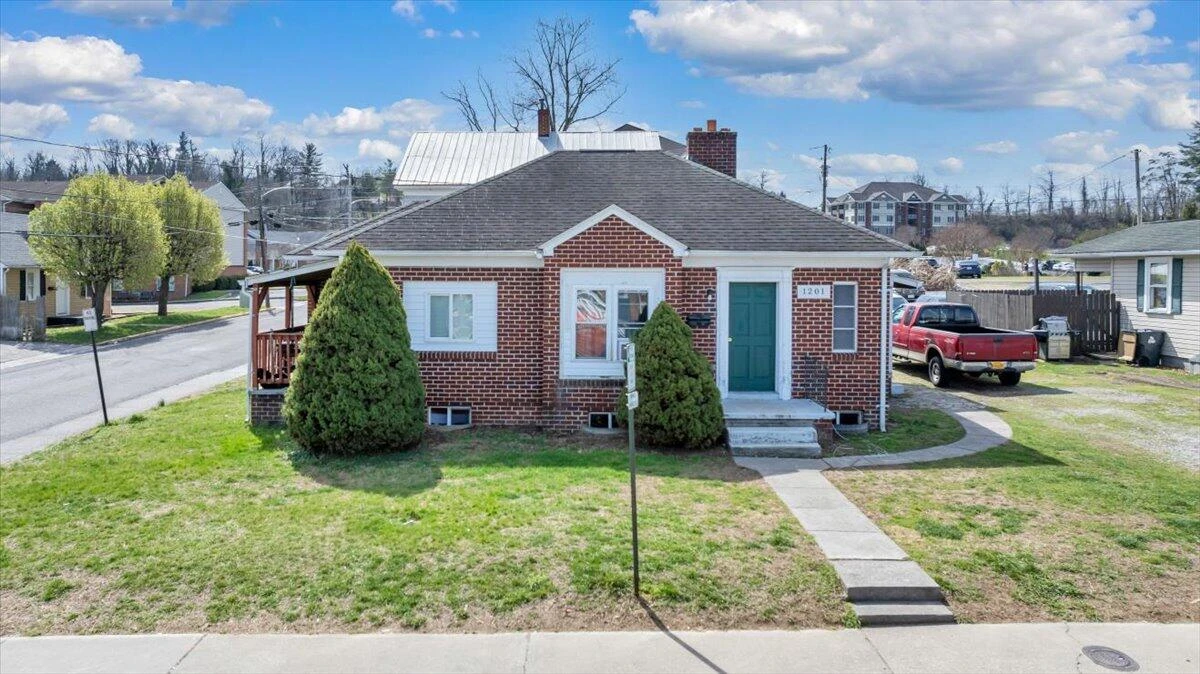 1201-1217 Fairfax ST - Photo 18