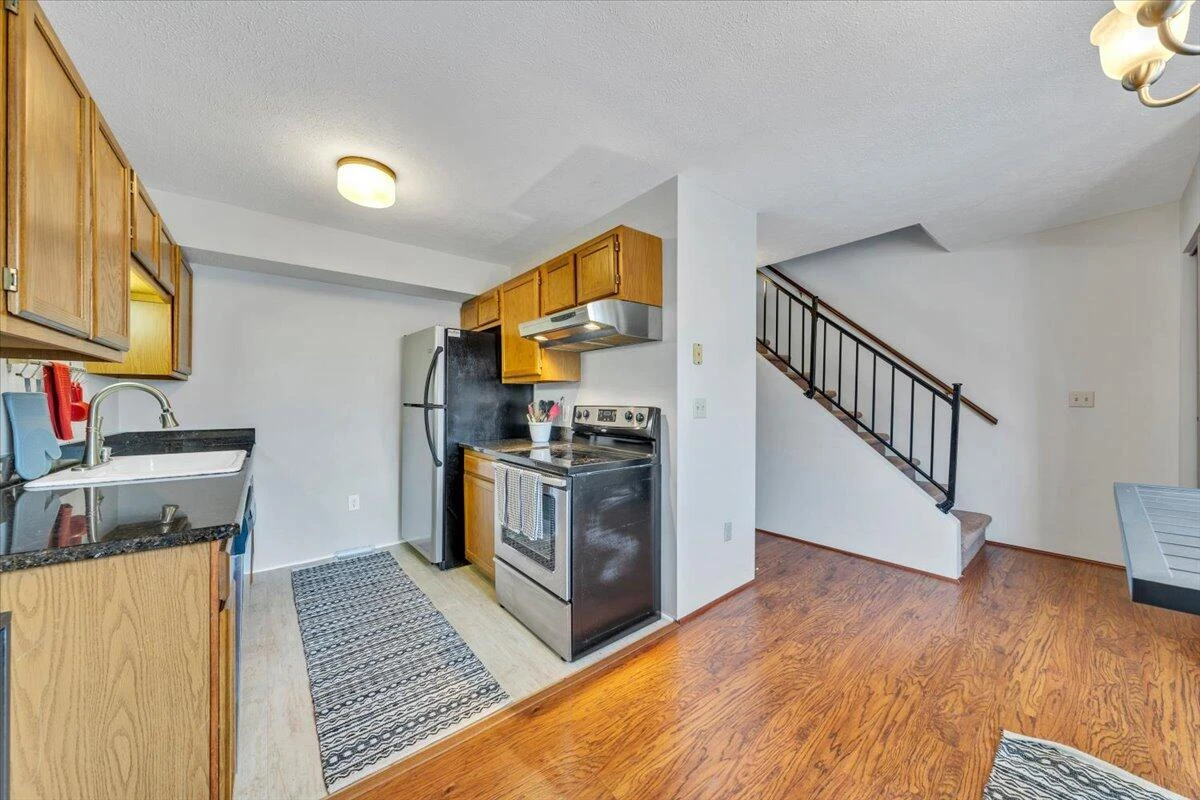2615 Glade DR SE - Photo 10