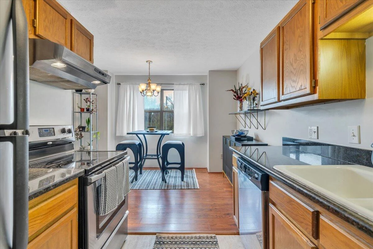 2615 Glade DR SE - Photo 13