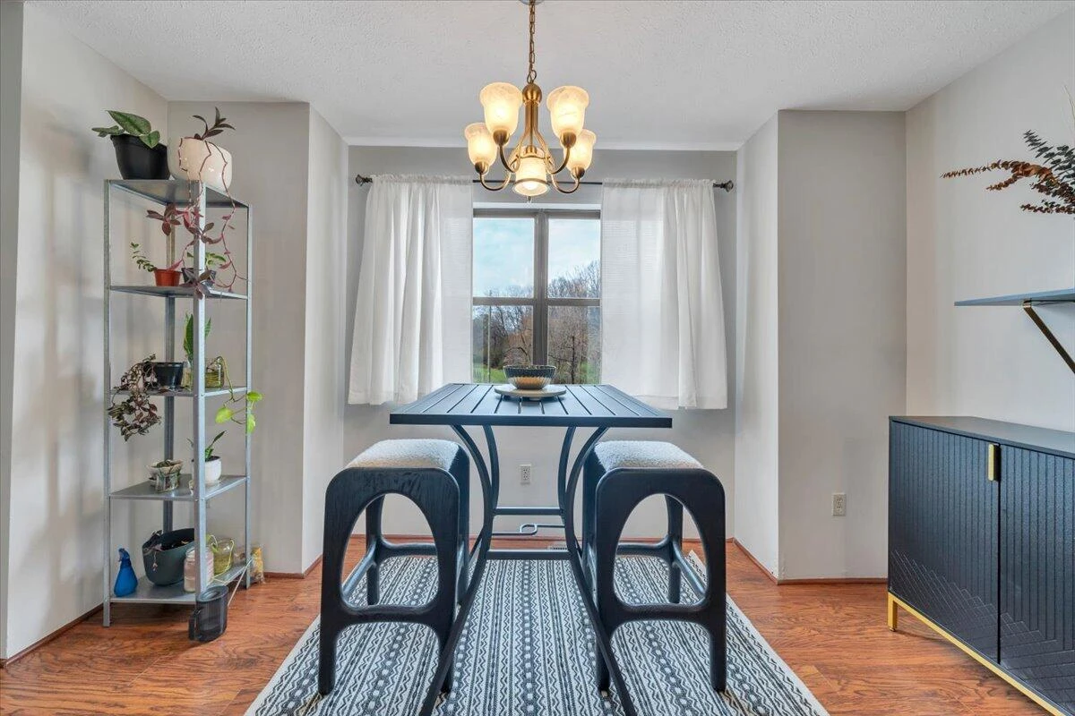 2615 Glade DR SE - Photo 14