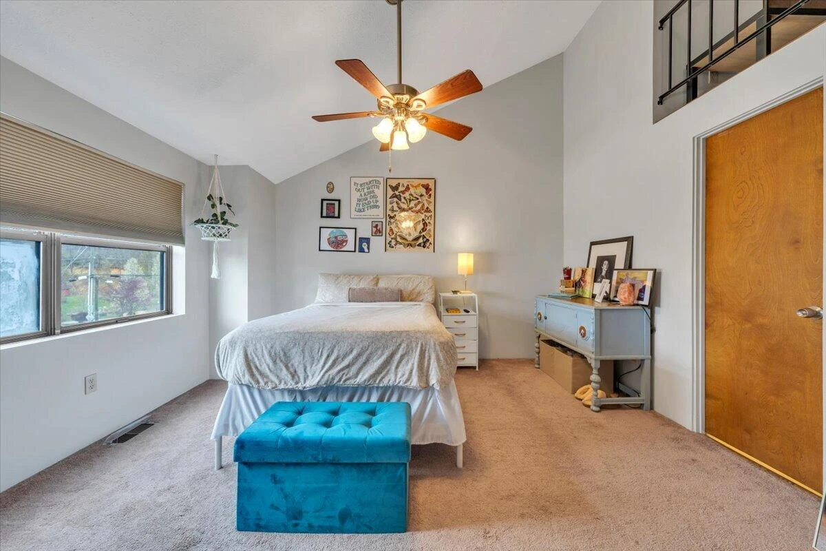 2615 Glade DR SE - Photo 18