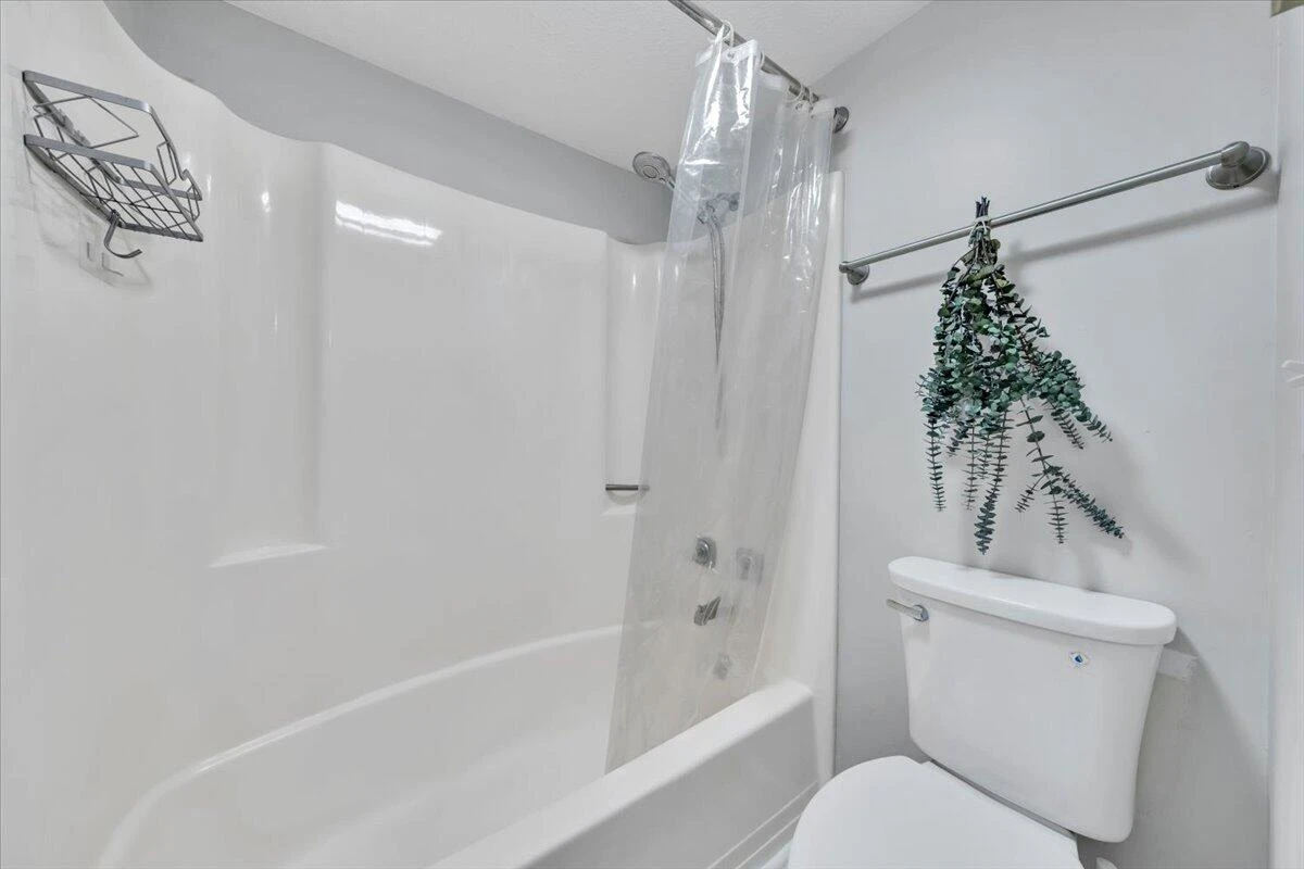 2615 Glade DR SE - Photo 27