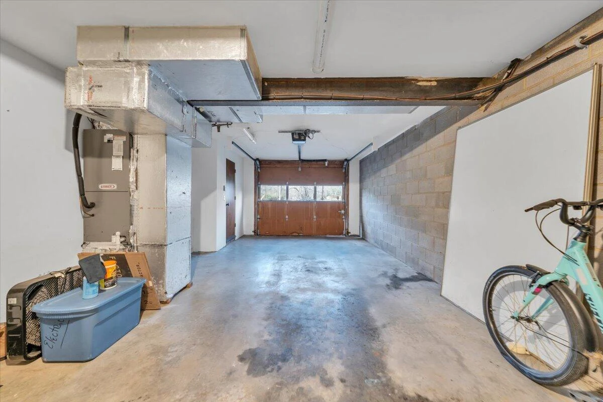 2615 Glade DR SE - Photo 32