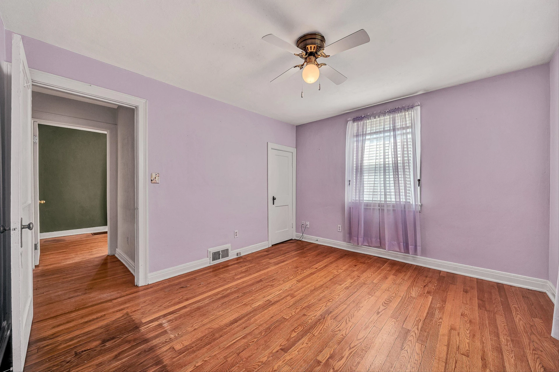 4009 Richland AVE NW - Photo 15