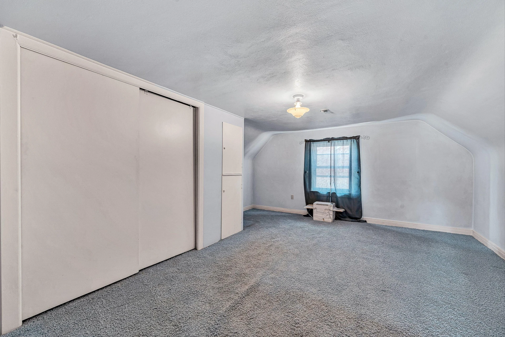 4009 Richland AVE NW - Photo 17