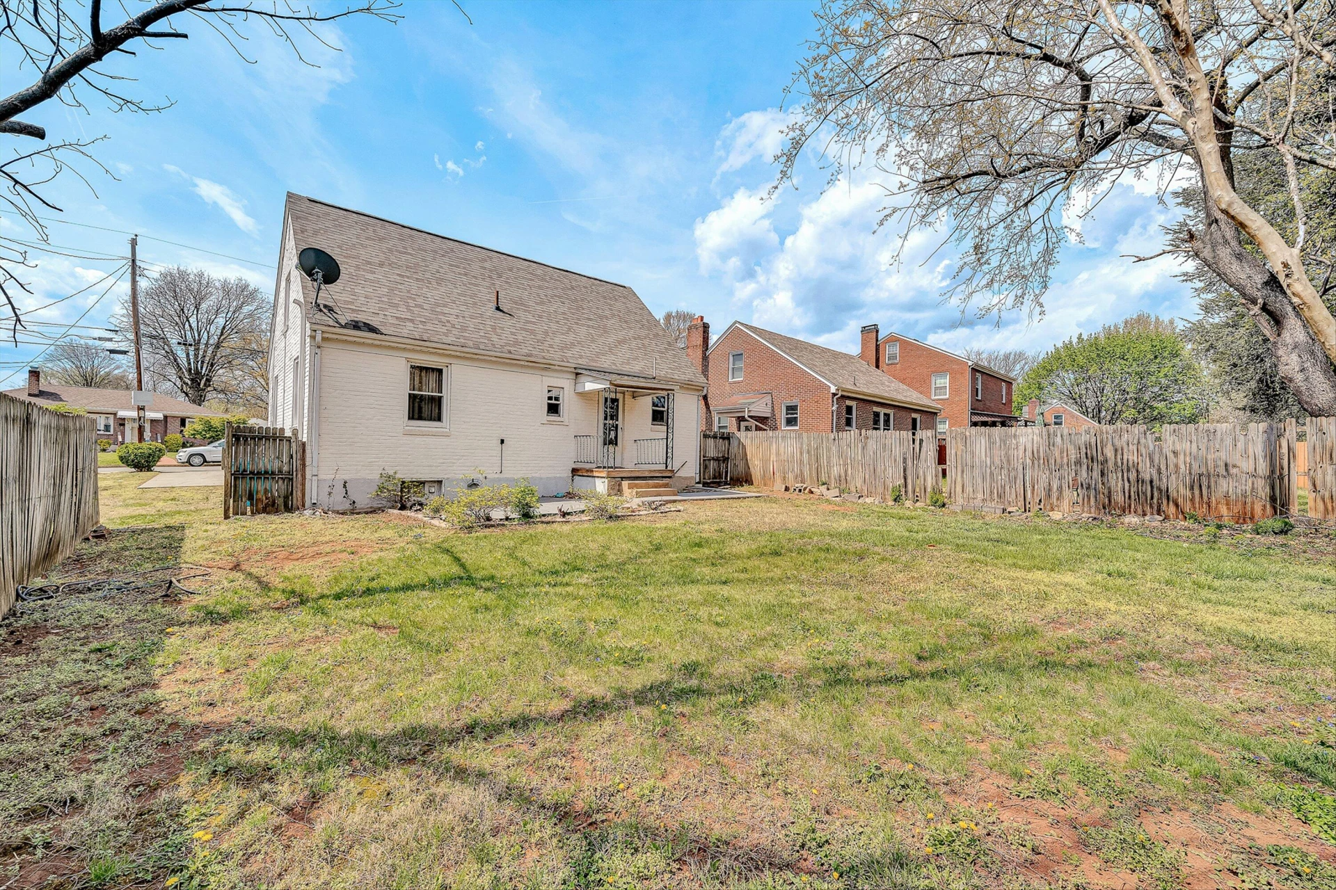 4009 Richland AVE NW - Photo 34