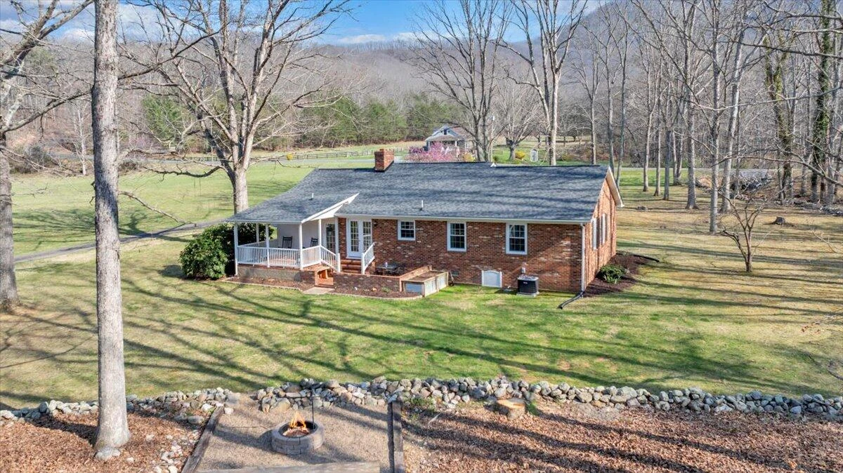 2545 Pico RD - Photo 2