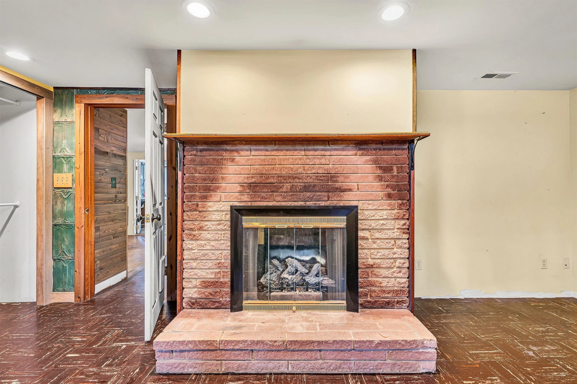 1717 Wirtz RD - Photo 32